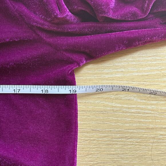 NWT Generation Love Jogger & Sweater Velour 2 Piece Set Womens Size Small [Flaw] - Picture 9 of 14